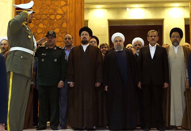 رئیس جمهور و اعضای دولت با آرمان های امام (ره) تجدید میثاق کردند