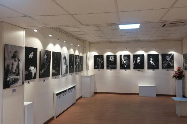 نمایشگاه متفاوت عکس “نور و نوا” (+تصویر)