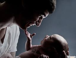 مرخصی تشویقی ۲ هفته‌ای به پدران/ بیمه زنان خانه‌دار دارای ۳ فرزند