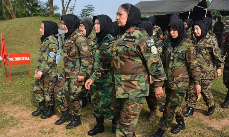 آموزش نظامی زنان افغان در هند