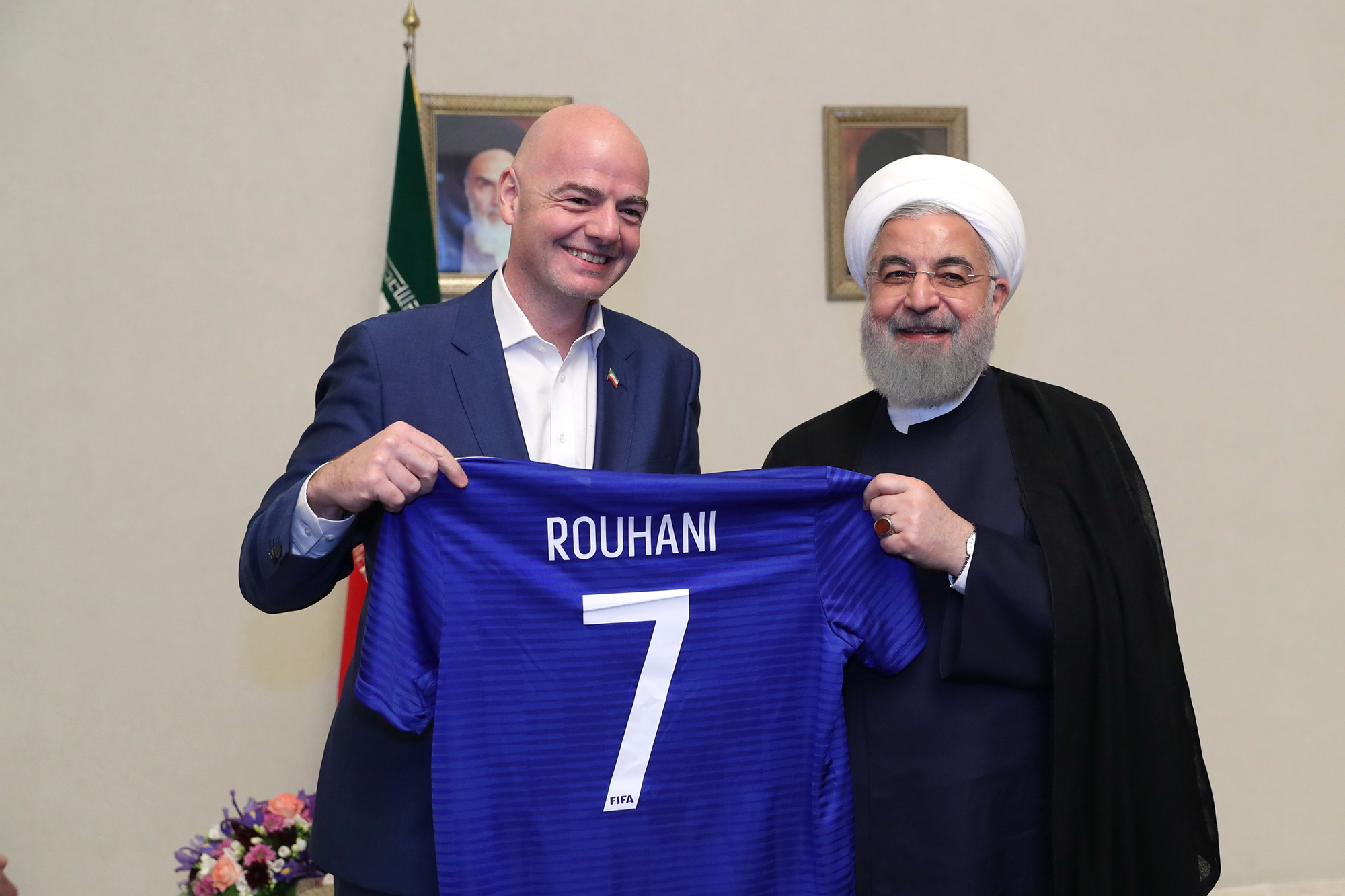 دیدار دکتر روحانی با رییس فدراسیون بین المللی فوتبال