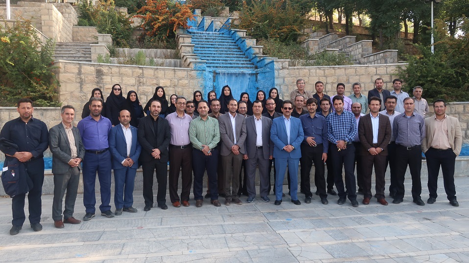 همایش پیاده روی اساتید و کارکنان دانشگاه پیام نور استان برگزار شد.
