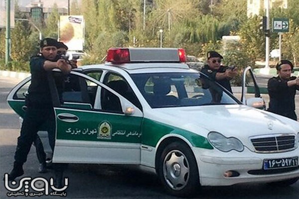 دستگیری یکی از بزرگ ترین دلالان بازار ارز که در صندوق عقب ماشین مخفی می شد!